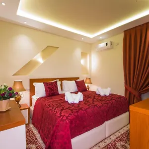 Hotel Tako -